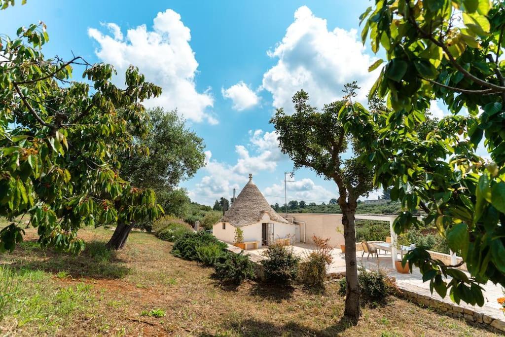 Trullo Caelum Villa Alberobello Exterior photo